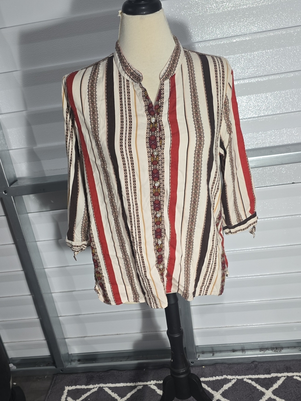 Allison Daley Cream Blouse with Red & Brown Stripes Size Large